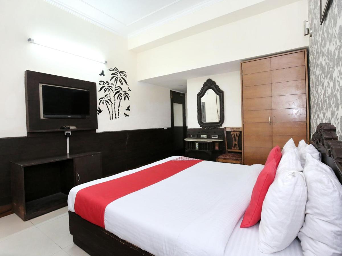 Hotel City Paradise Csandígarh Kültér fotó