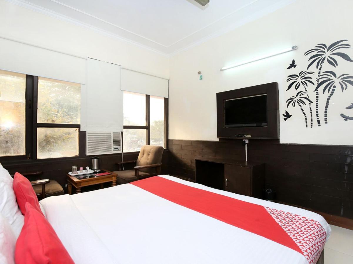 Hotel City Paradise Csandígarh Kültér fotó