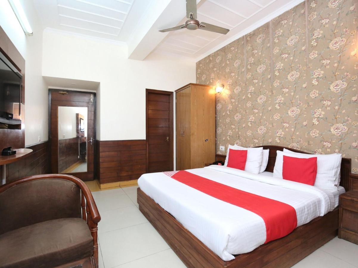 Hotel City Paradise Csandígarh Kültér fotó
