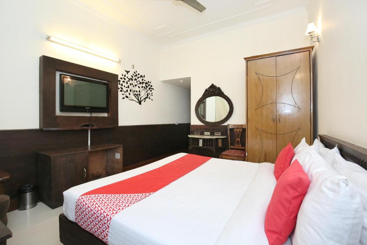 Hotel City Paradise Csandígarh Kültér fotó